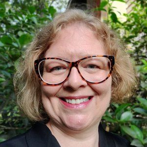 Meet your Posher, Wendy